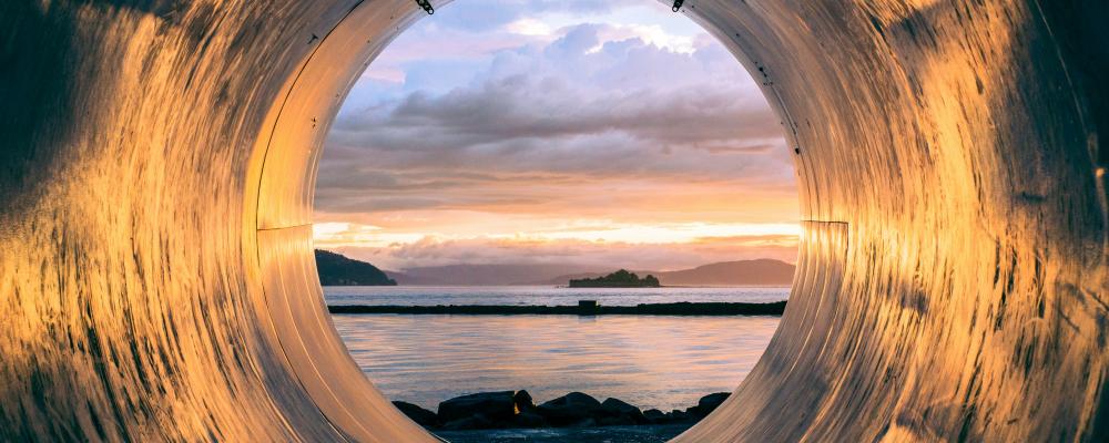 Totalt kan upp till 50 miljoner kronor delas ut under 2026 till kommuner, va-bolag och andra samhällsviktiga verksamheter Foto: erlend ekseth /Unsplash