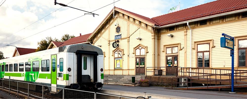Historiska järnvägstationen i Uleåborg. Foto: VR