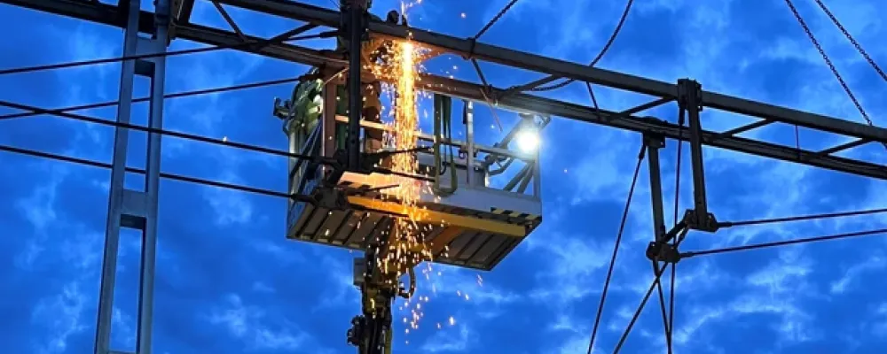 Kontaktledningsarbete i Värnamo. Foto: Trafikverket