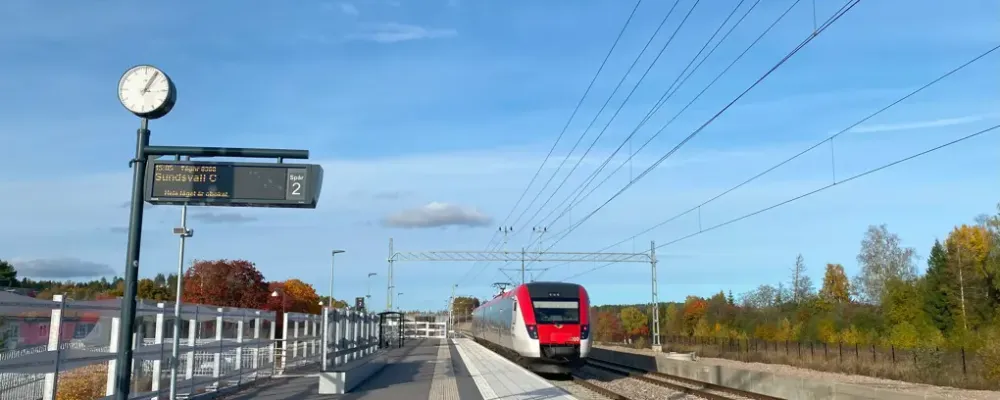 Under mars 2026 startar utbyggnaden av plattformar på Njurunda resecentrum strax söder om Sundsvall. Foto: Trafikverket