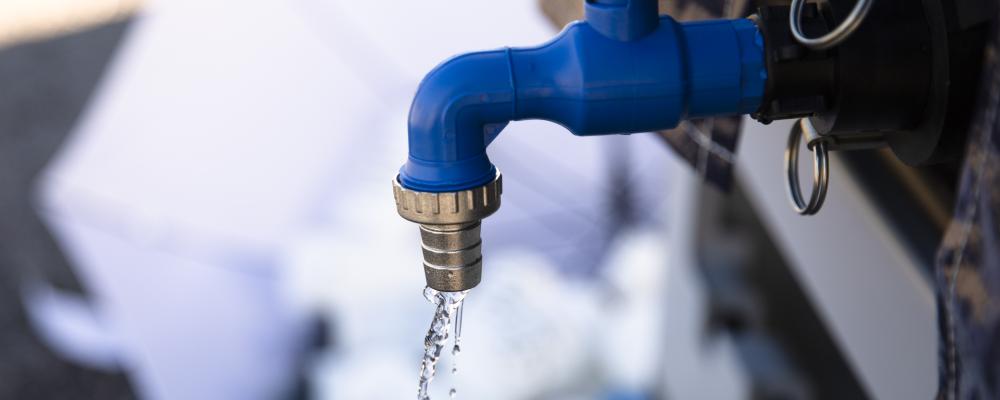 Nödvattenplanen visar hur Katrineholms kommun ska säkra tillgången till dricksvatten vid störningar, exempelvis vid längre driftavbrott eller krissituationer. Foto: Katrineholm kommun