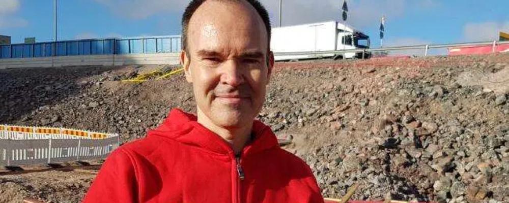 Peter Vesterbacka blev först känd genom mobilspelsföretaget Rovio, skaparen av Angry Birds. Under de senaste åren har han blivit förknippad med det ambitiösa projektet att bygga en undervattenstunnel mellan Helsingfors och Tallinn. Foto: Finest Bay Area Development