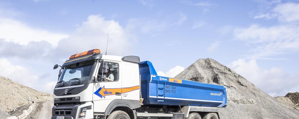 Åkeribolaget får ett omfattande och långsiktigt uppdrag inom massahantering inom Ostlänkens Kolmårdsentreprenad. Foto: Bellman Group