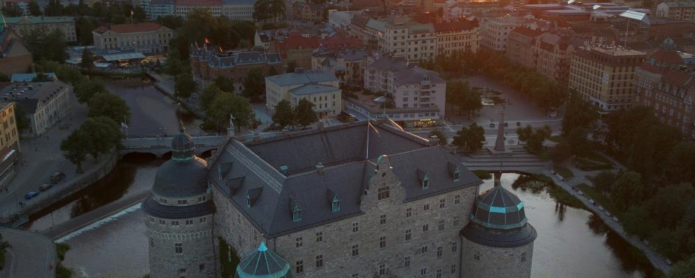 VA-arbeten och annan infrastrukturförnyelse väntar Örebro under 2026. Foto: Tomas Eidsvold/Unsplash