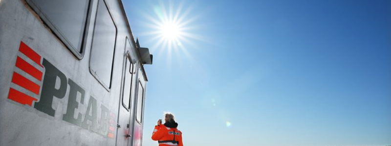 Den nya kajen ger möjlighet att kunna ta emot fartyg på upp till 200 meters längd med ett djupgående på 11 meter. Foto: PEAB