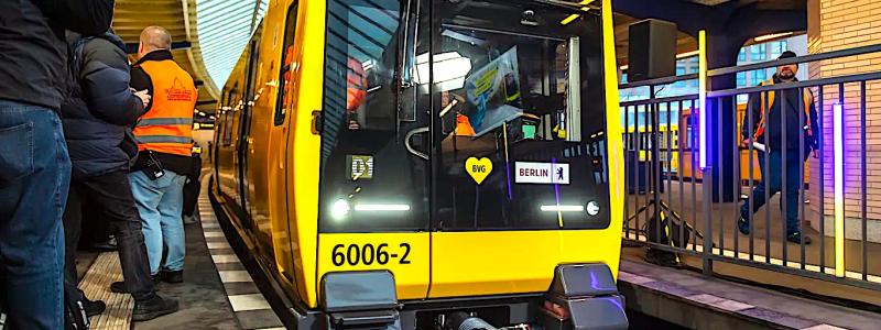 Nytt tåg till stadsdelen Pankow: Berlins kollektivtrafikföretag har fått nya tunnelbanetåg. Foto:: Milos Djuric / BVG