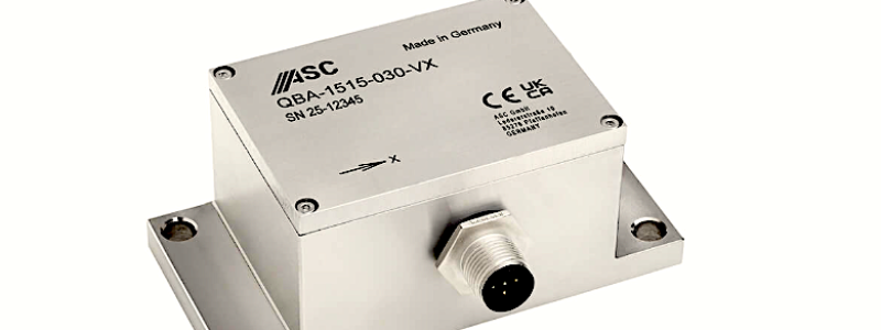 Tidigare i år utvecklades ASC QBA servo-balanserade kvartaccelerometrar för, och integrerades i, en massiv brittisk järnvägsviadukt som utgör en kritisk del av en ny höghastighetsjärnväg. Eftersom denna utsätter den 2,1 miles långa, svagt böjda konstruktionen för betydande belastning är precisionsinstrumentering och kontinuerlig övervakning avgörande. ASC:s högpresterande kvartaccelerometrar är installerade vid bestämda mätpunkter i brodäckets segment och bullerskärmar för att säkerställa en jämn, säker och stabil drift under extrema belastningsförhållanden. Foto: ASC