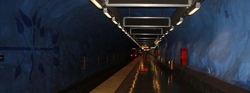 Blåa linjen vid T-centralen. Foto: AleWi/Wikimedia Commons