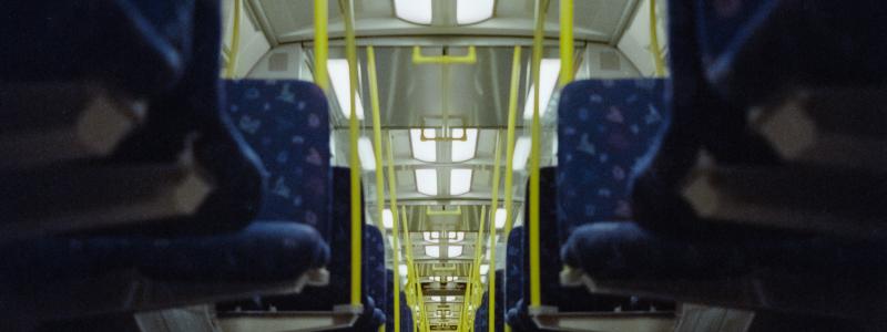 Det finns just nu inga vinnare i den här konflikten. SL anser att de agerar nu för att minimera skada, ytterst för våra resenärer och för kollektivtrafiken i stort. Foto: carl nenzen loven, unsplash