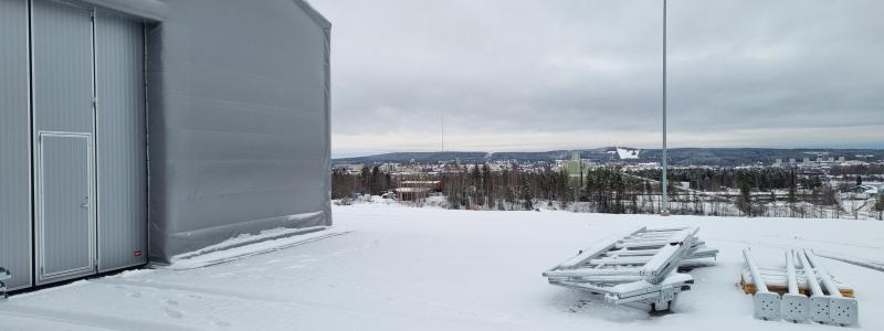 Återstående arbete innefattar däckbygge, målning av landningsyta, installation av uppvärmning samt staket och grind. Foto: Skellefteå Science City