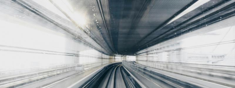 Partnerskapet låter Sivers Semiconductors leverera multigigabit-kommunikationslösningar för höghastighetståg med oavbruten internetåtkomst över 300 km/h.
Foto: emile guillemot/unsplash