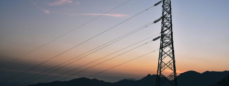 För energisektorn innebär den nya lagen ett tydligt skifte: cybersäkerhet är inte längre enbart en IT-fråga, utan en strategisk och operativ skyldighet som berör hela verksamheten. Foto: Gomero