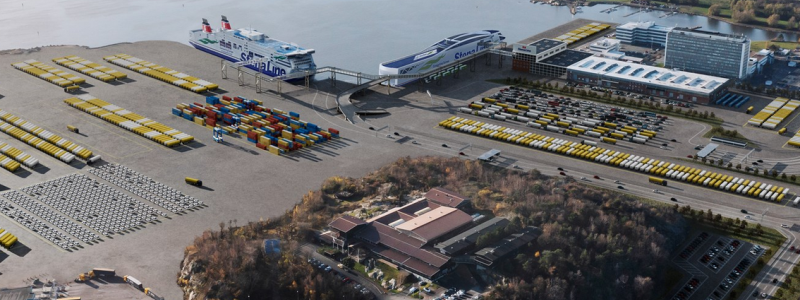 Muddringen av farlederna in till Göteborgs hamn gav upphov till 14 miljoner kubikmeter lermassor. Foto: Göteborgs hamn