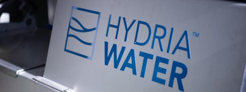 Nu tar företaget nästa steg genom att integrera mjukvara som gör att maskiner för mekanisk vattenrening kan justera sig själva. Lösningen har nyligen beviljats patent. Foto: Hydria Water