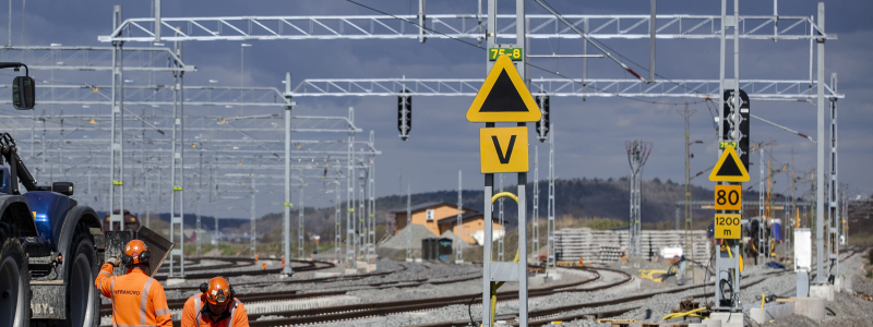 I april tilldelades Infranord uppdraget av Trafikverket att utföra basunderhåll på Västra Stambanan, Hallsberg–Laxå samt Hallsberg rangerbangård. Foto: Infranord