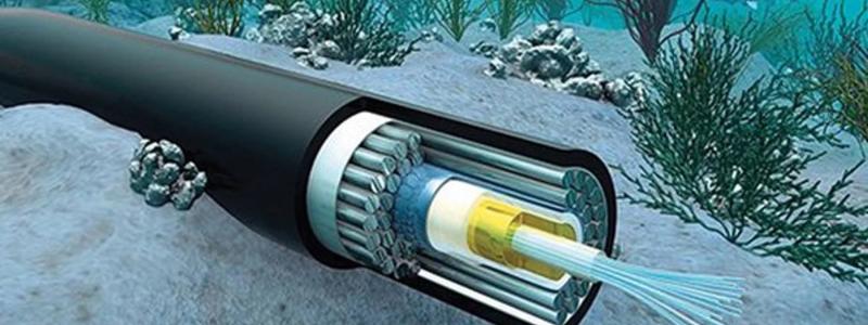 Undervattenkabel i genomskärning. Efter incidenterna i Östersjön har flera militäranalytiker pekat på att havsbottnens telekommunikation är en av de minst skyddade komponenterna i europeisk säkerhet. Störningar behöver inte vara omfattande för att få märkbara konsekvenser. Bild: NEC Corporation.