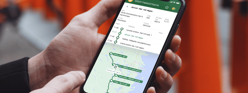 Planerat underhåll, signalfel eller nedriven kontaktledning, för alla tillfällen när tågen inte går - var är bussen, när ankommer den, vilken buss ska jag åka med, vart stannar den och när beräknas den vara framme. Foto: Nobina