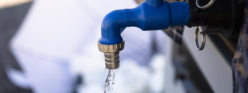 Nödvattenplanen visar hur Katrineholms kommun ska säkra tillgången till dricksvatten vid störningar, exempelvis vid längre driftavbrott eller krissituationer. Foto: Katrineholm kommun