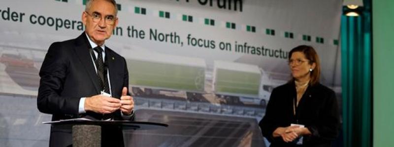 Robert Maiorana, generaldirektör Trafikverket och Helena Eriksson, regional direktör Norra regionen, Trafikverket. Foto: Viktor Pettersson