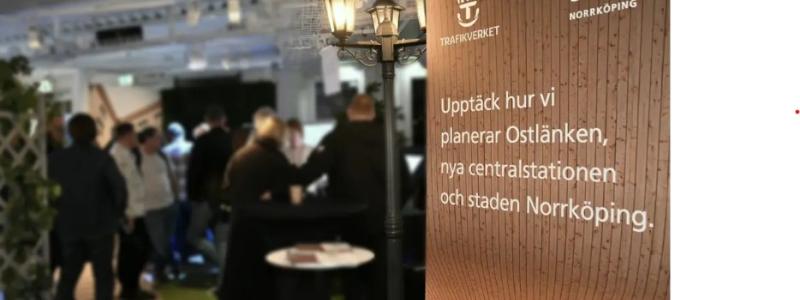 Det öppna huset kombinerade information, presentation och fysiska möten kring hur järnvägen, den nya stationen och utvecklingen av Norrköpings stad kan komma att se ut i framtiden. Foto: Malin Svantesdotter, Trafikverket