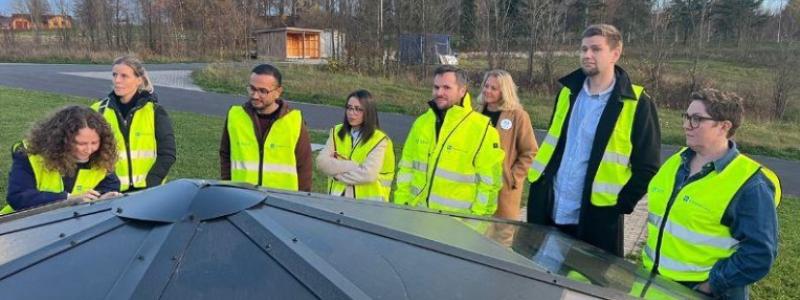 Arkivbild från deltagare på innovationskonferensen vatten, arrangerad av Tekna, som besökte Vattencentret i oktober 2024. Foto: Inger Anita Merkesdal