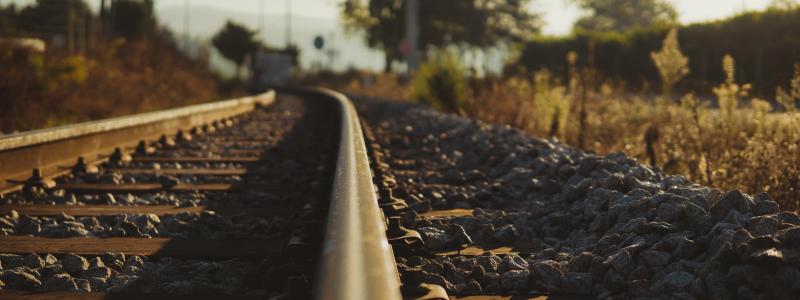 Uppdraget inkluderar bland annat spårbyte och ballastrening. Foto: ricardo resende unsplash