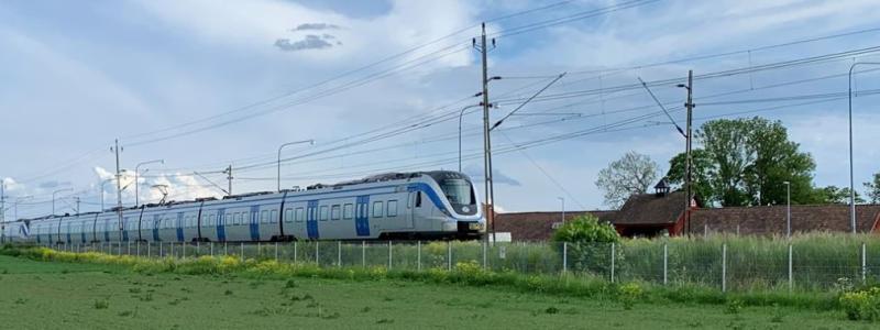 Ytterligare två spår, cirka 23 kilometer, ska byggas från Uppsala till länsgränsen mellan Uppsala och Stockholm.. Foto: Trafikverket