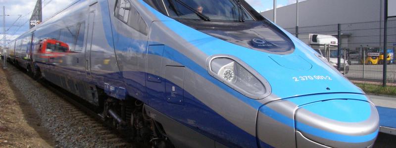 Höghastighetståget ED250 Pendolino i PKP Intercity-service på stationen i Gdansk. Foto: Wikipedia Common, kredit: Andrzej Otrębski