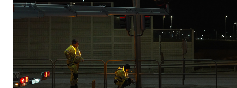 Trafikverket hur de regler som finns kan efterföljas på ett bättre sätt och hur alla från ledare till de som arbetar ute i trafikmiljön kan ta ansvar för det.