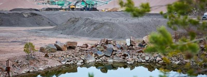 Arbetet med vägledningen inleddes inom projektet "Från grind till grind", som syftade till att ta fram en digital processbeskrivning för produktion av cirkulära ballastmaterial. Foto: SBMI