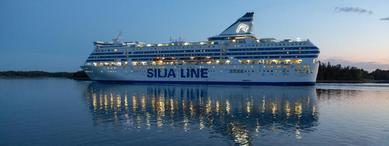 Systerfartygen fräschas upp på varv i Nådendal, Finland. Foto: Tallink Silja