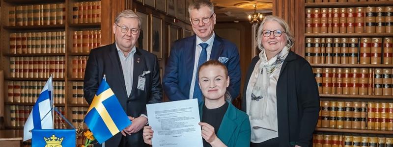 Jan Hanses, vd för Viking Line Erik Söderholm, vd för Åbo Hamn Magdalena Bosson, vd Stockholms Hamnar Clara Lindblom, ansvarig borgarråd för Stockholms Hamnar. Foto: Stockholms hamnar