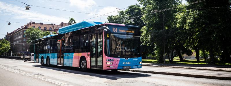 Från och med den 19 juni kör totalt 365 bussar i Göteborg, Mölndal och Partille på el. Foto: Västtrafik