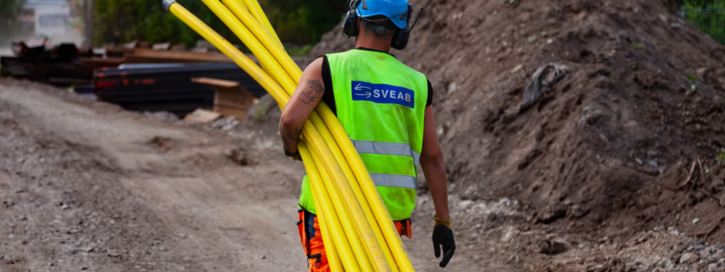 Sveab Anläggning utför mark- och anläggningsarbeten i Veddesta. Foto: Sveab