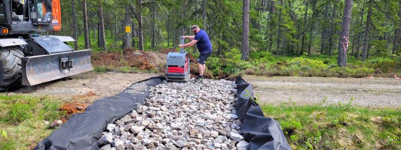 Stenmadrass fylld med makadam. Foto: Johan Skoog/ Kopparfors.