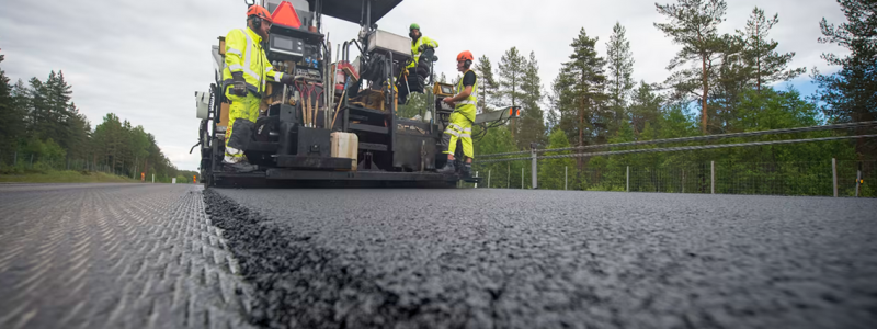 Svevia ska underhålla och förbättra gator gång- och cykelvägar i Göteborg. Foto: Svevia