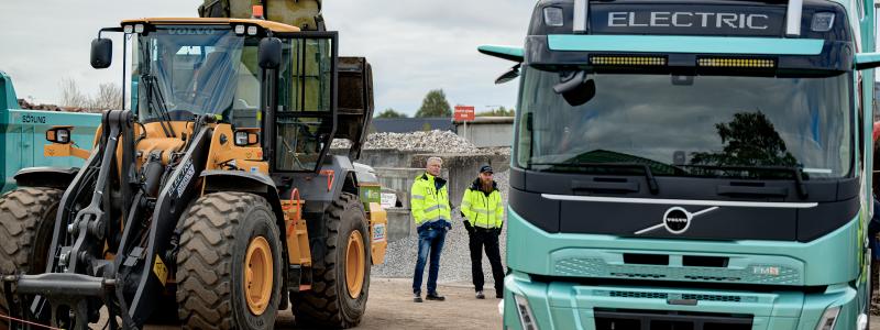 Swerock och Volvo i pilotprojekt för tunga elektriska maskiner. Foto: Fotograf: Roger Nellsjö