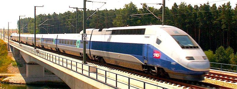 TGV-tåg på väg. Foto: Wikipedia Common Lic. Kredit: BigBug21