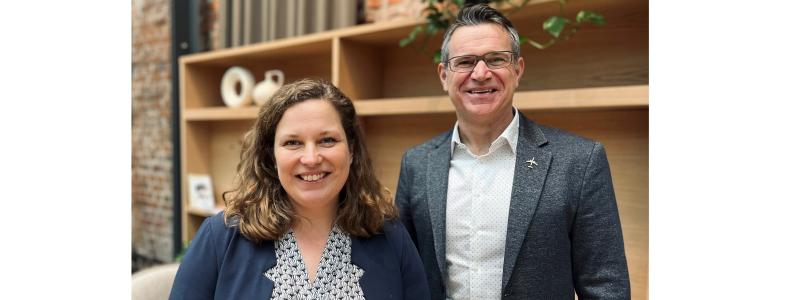 Victoria Barrsäter och Fredrik Kämpfe, branschchef Transportföretagen Flyg. Foto: Transportföretagen Flyg