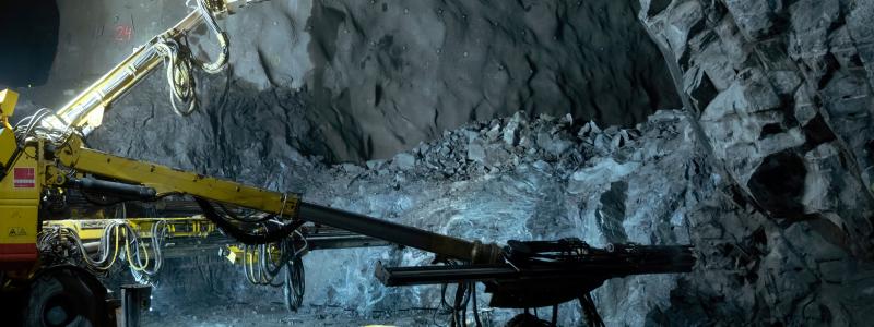 Nya tunnelbanans gula linje får ny arbetstunnel i Årstaberg. Foto: Veidekke