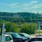 Falu järnvägsstation är en av flera noder på Dalabanan där utlovade moderniseringar uteblivit. Trots överenskommelsen från 2009 har viktiga åtgärder för kapacitet, tillgänglighet och restid ännu inte genomförts. Foto: Stina Wickenberg