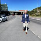 Robert Nibelius, ordförande i tekniska nämnden i Danderyds kommun vid Mörbyleden. Danderyds kommun