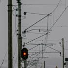 Sträckan Grillby–Enköping är också lämplig för att testa det nya kontaktledningssystemet SYT 21/27, som är utvecklat för höghastighetståg upp till 320 km/h. Foto: daniel Stiel/Unsplash