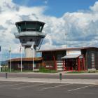 Torsby flygplats är en av flera flygplatser som riskerar att försvinna. Foto: Felix Goetting/Wikimedia Commons/https://commons.wikimedia.org/wiki/File:Airport,_Terminal_JP6343777.jpg