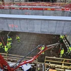 Det knappt två meter tjocka taket göts mot de betongväggar som finns där sedan tidigare. Foto: Trafikverket