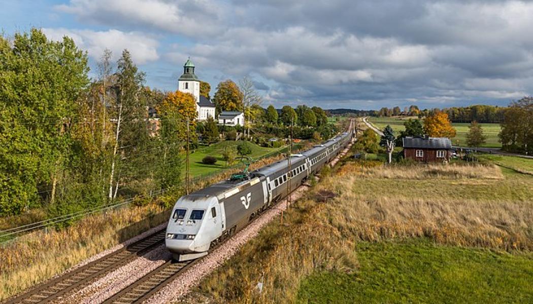 SJ X2000 mellan Hallsberg och Pålsboda. Foto: Wikimedia Commons