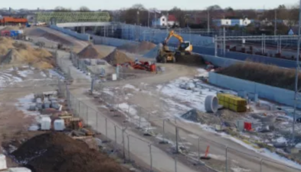 Fyrspåret rustar upp miljöer runt stationerna i Hjärup och Åkarp. Foto: Trafikverket