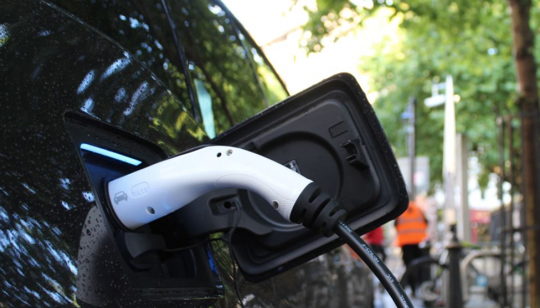 BIL Sweden reden ut driftskostnader för elbilskörning.  Foto: BIL Sweden
