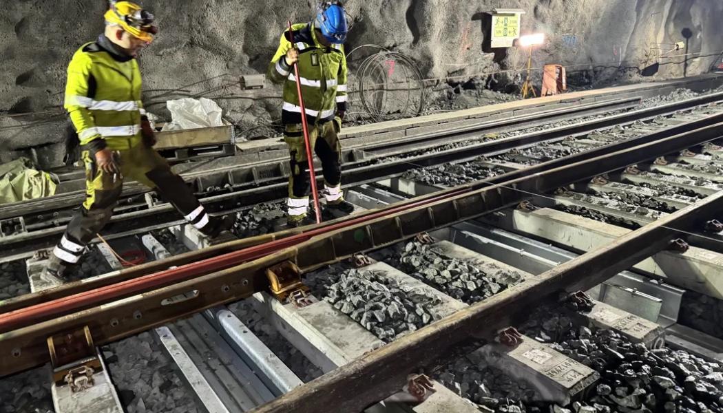 Dessa underhållsinsatser är kritiska för att säkerställa att Dovrebanen kan fortsätta att erbjuda en miljövänlig och effektiv transportväg för både människor och varor över stora delar av Norge. Foto: BaneNOR