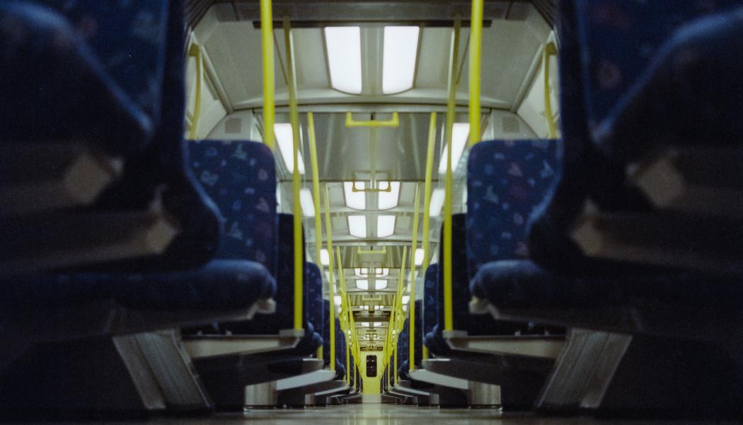 Det finns just nu inga vinnare i den här konflikten. SL anser att de agerar nu för att minimera skada, ytterst för våra resenärer och för kollektivtrafiken i stort. Foto: carl nenzen loven, unsplash